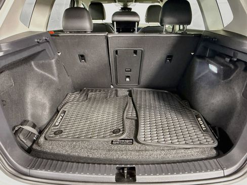 Certified 2024 Volkswagen Taos SE AWD/4WD image 24