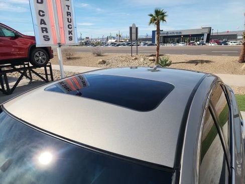 Used 2013 Nissan Altima 3.5 SL w/ Technology Pkg image 10