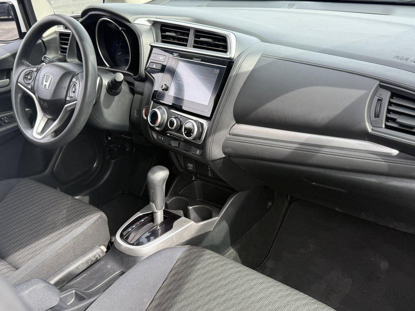 Used 2018 Honda Fit EX image 26