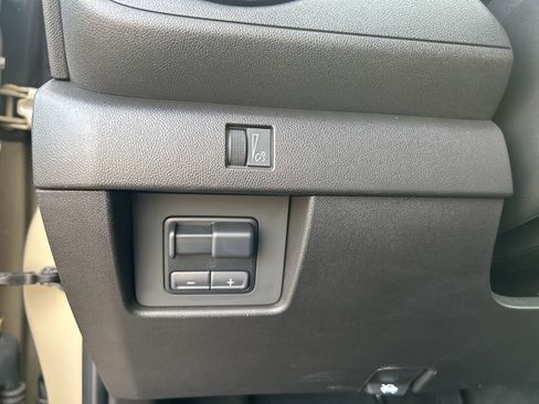 Used 2024 Chevrolet Colorado Trail Boss w/ Advanced Trailering Package image 22