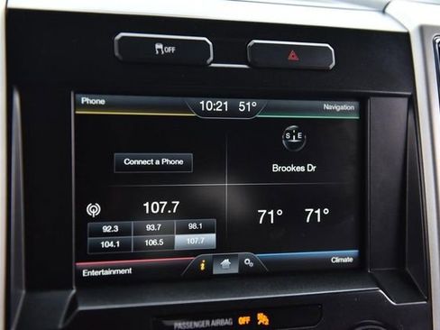 Used 2015 Ford F150 Lariat image 16