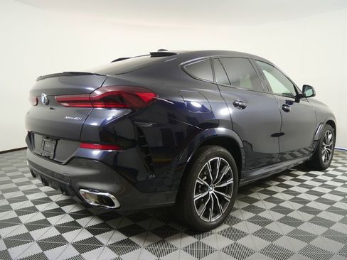 Certified 2025 BMW X6 xDrive40i AWD/4WD image 3