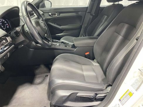 Used 2023 Honda Civic Sport image 16