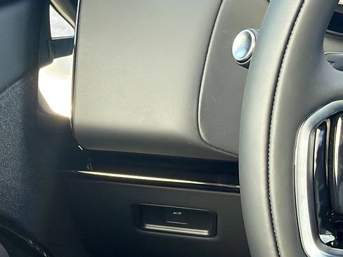 New 2026 Land Rover Range Rover Sport SE image 36