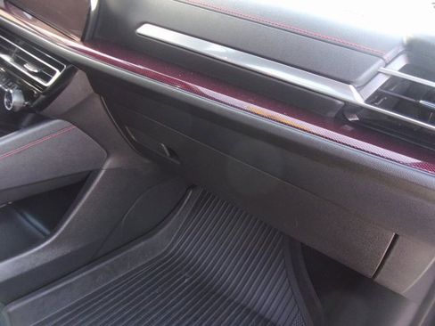 Used 2024 Chevrolet Traverse RS w/ LPO, Floor Liner Package image 38