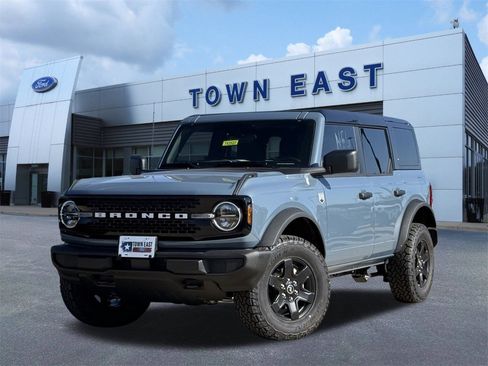 New 2025 Ford Bronco Big Bend image 26