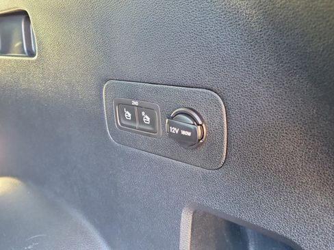 Certified 2023 Hyundai Santa Fe Limited image 5