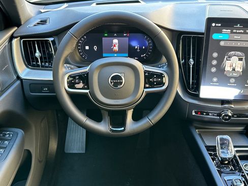 New 2026 Volvo XC60 B5 Ultra w/ Protection Package Premier AWD/4WD image 15