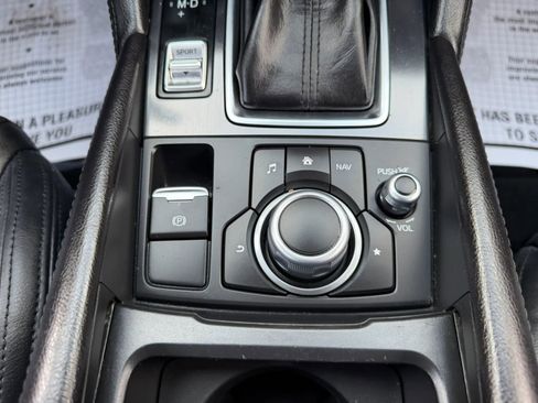 Used 2017 MAZDA MAZDA6 Touring image 24