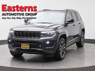 Used 2023 Jeep Grand Cherokee Overland w/ Luxury Tech Group IV AWD/4WD video 1