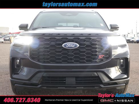 Used 2025 Ford Explorer ST image 45