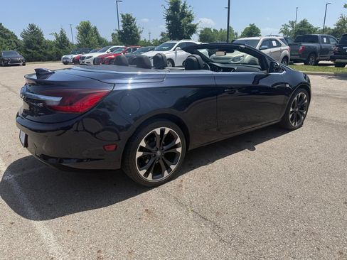 Used 2019 Buick Cascada Premium FWD image 5