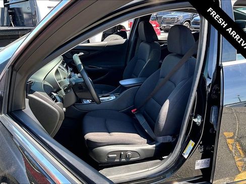 Used 2024 Chevrolet Malibu RS FWD image 20