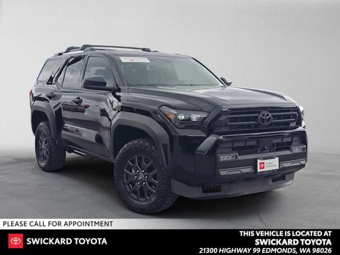 Certified 2025 Toyota 4Runner SR5 AWD/4WD image 1