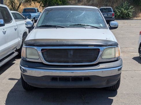 Used 2001 Ford F150 image 2