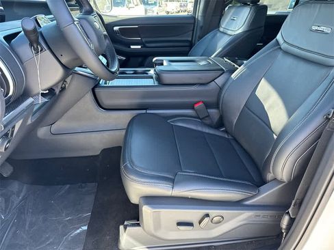 New 2025 Ford Expedition Platinum w/ Stealth Appearance Package image 10