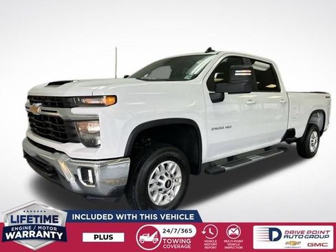 Used 2025 Chevrolet Silverado 2500 LT w/ Convenience Package AWD/4WD image 4