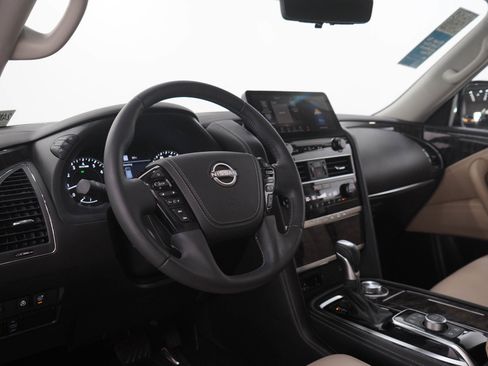 Used 2023 Nissan Armada Platinum w/ Captain's Chairs Package AWD/4WD image 31