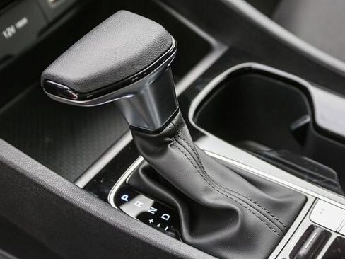 Certified 2024 Hyundai Tucson SE image 20