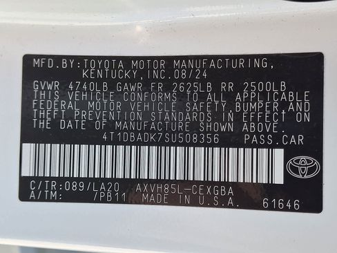 Certified 2025 Toyota Camry XLE w/ Premium Package AWD/4WD image 28