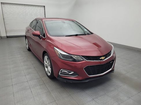 Used 2017 Chevrolet Cruze Premier FWD image 13