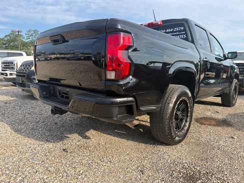 Used 2024 Chevrolet Colorado W/T w/ WT Convenience Package II RWD image 3
