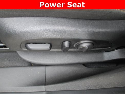 Used 2020 GMC Terrain SLE w/ Driver Convenience Package image 20