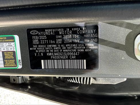 Used 2025 Hyundai Elantra Sport FWD image 22