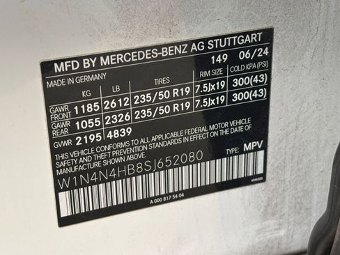 Used 2025 Mercedes-Benz GLA 250 4MATIC image 30