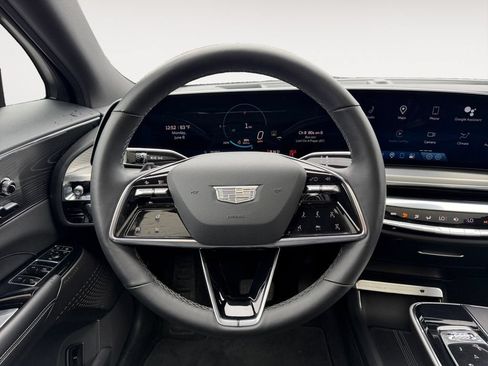 Used 2024 Cadillac Lyriq Sport AWD/4WD image 13