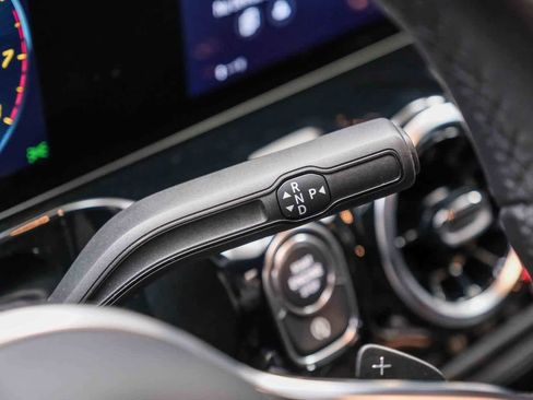 Used 2023 Mercedes-Benz GLA 250 image 21