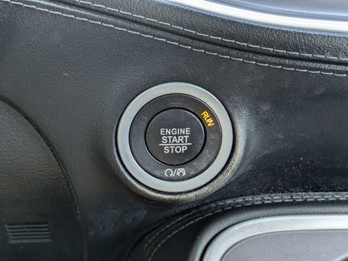 Used 2021 Dodge Challenger SXT w/ Plus Package RWD image 27