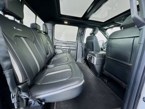 Used 2019 Ford F150 Platinum w/ Equipment Group 701A Luxury image 27