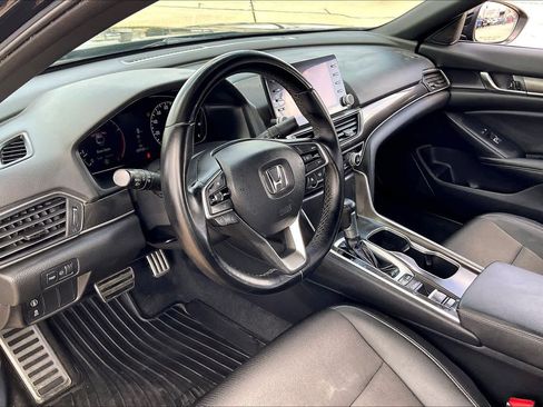 Used 2022 Honda Accord Sport image 19