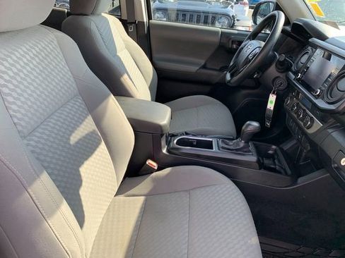 Used 2023 Toyota Tacoma SR image 11