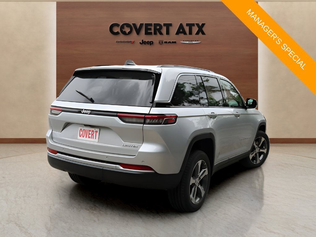 New 2026 Jeep Grand Cherokee Limited RWD image 5