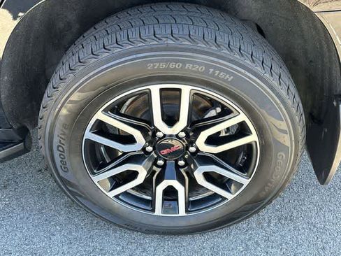 Used 2021 GMC Yukon AT4 AWD/4WD image 5