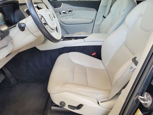 Used 2023 Volvo XC90 T8 Plus AWD/4WD image 13
