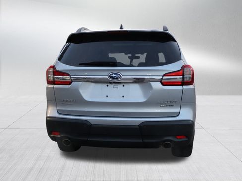 Used 2022 Subaru Ascent Limited w/ Technology Package image 6