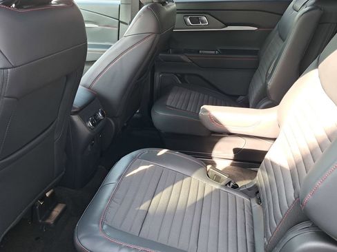 New 2026 Ford Explorer ST-Line AWD/4WD image 13