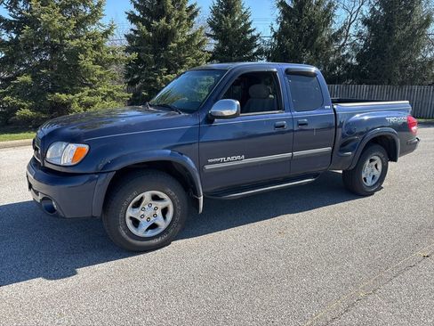 Used 2004 Toyota Tundra SR5 image 1
