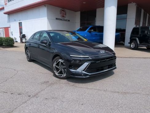 Used 2024 Hyundai Sonata SEL w/ Convenience Package FWD image 3