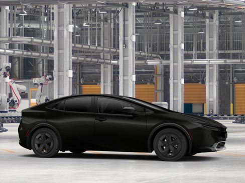 New 2027 Toyota Prius Plug-In Hybrid FWD image 13