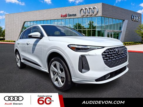 Used 2025 Audi Q5 Premium AWD/4WD image 1