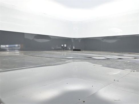 Used 2025 RAM ProMaster 2500 w/ Storage Group image 24