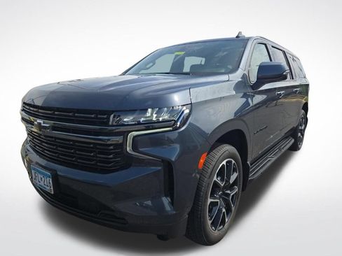 Used 2021 Chevrolet Suburban RST w/ Luxury Package AWD/4WD image 21