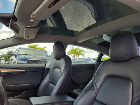 Used 2022 Tesla Model 3 Performance AWD/4WD image 20
