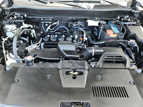 Used 2025 Honda CR-V LX image 28
