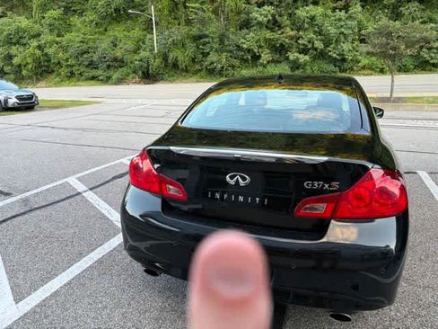 Used 2012 INFINITI G37 x Sedan w/ Premium Pkg AWD/4WD image 7