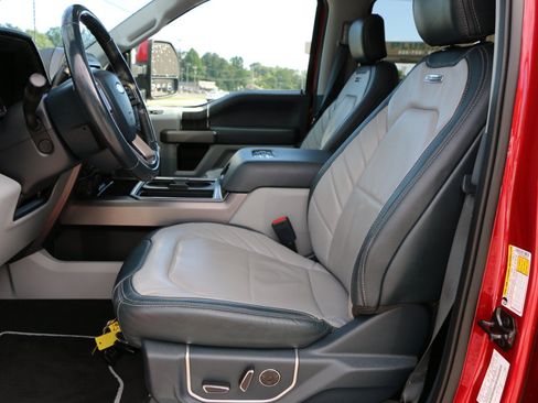 Used 2022 Ford F350 Limited AWD/4WD image 28